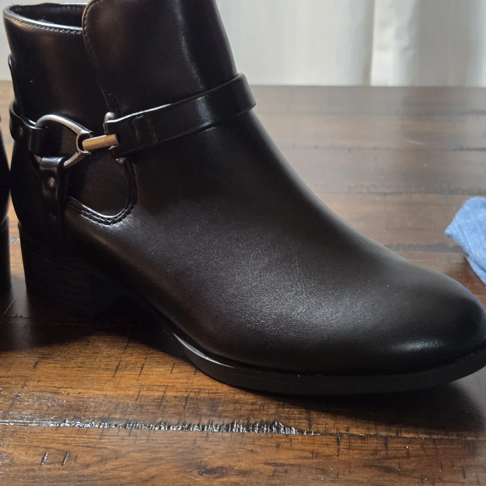 Sleek Black Ankle Booties‎ with Buckle Detail Granby Size 6